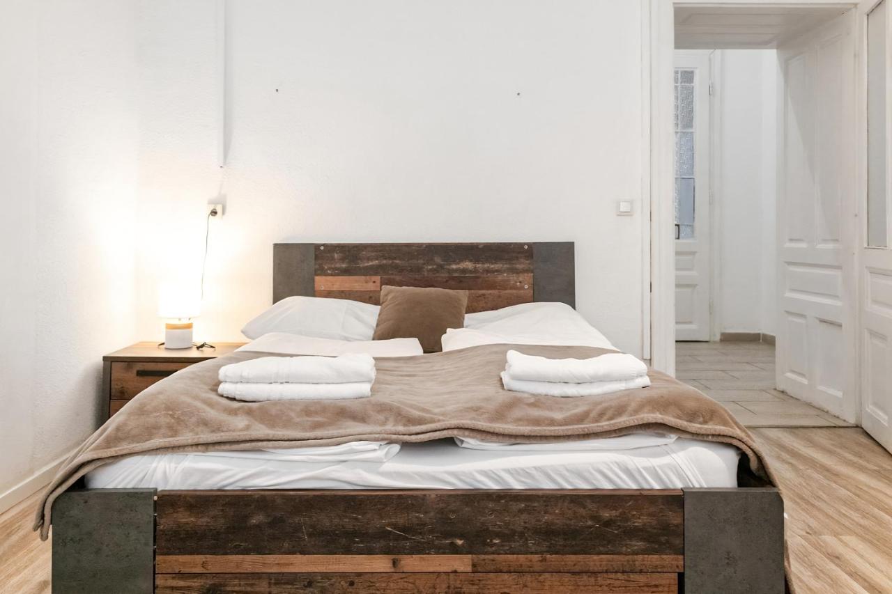 Vibrant 1Br - Ideal Long Stay Accommodation Wenen Buitenkant foto