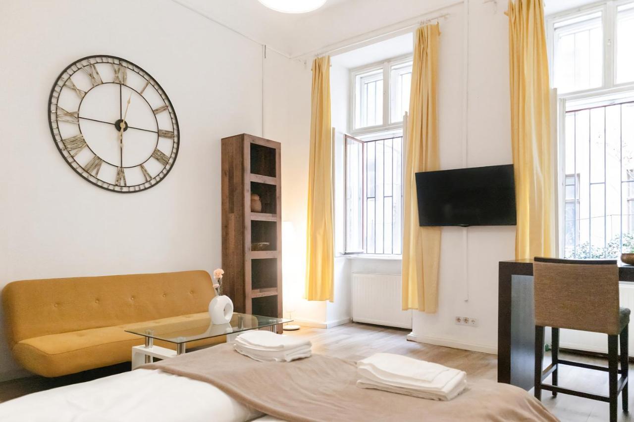 Vibrant 1Br - Ideal Long Stay Accommodation Wenen Buitenkant foto
